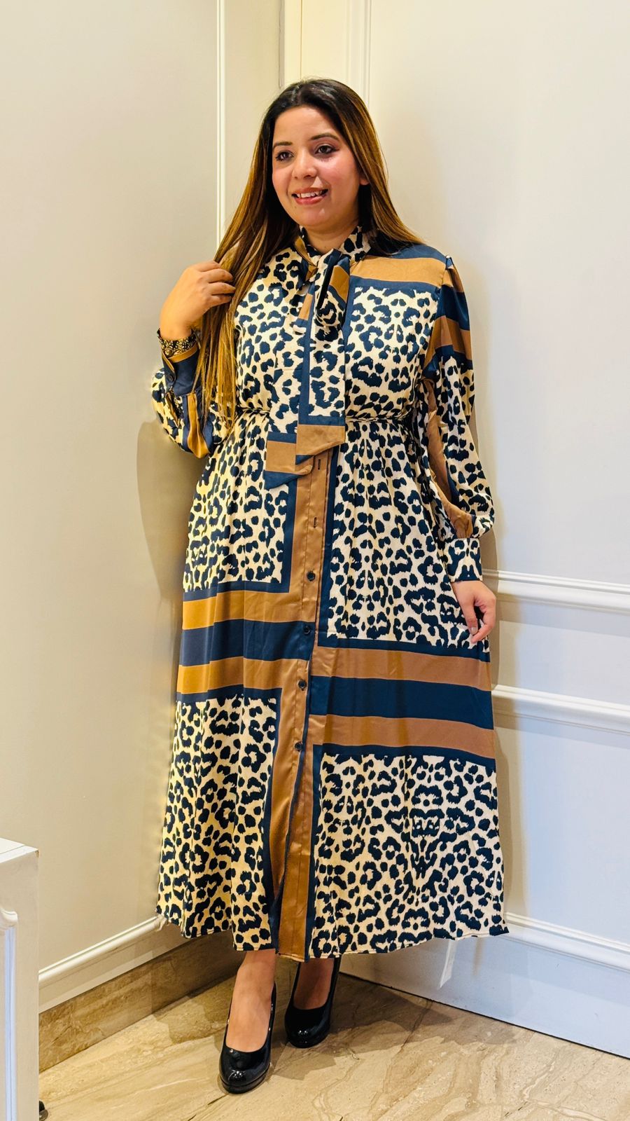 Aurelia Free Flow Dress- Gold